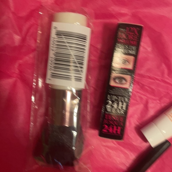 NWT MACYS BEAUTY BOX  7 pieces - Picture 7 of 9